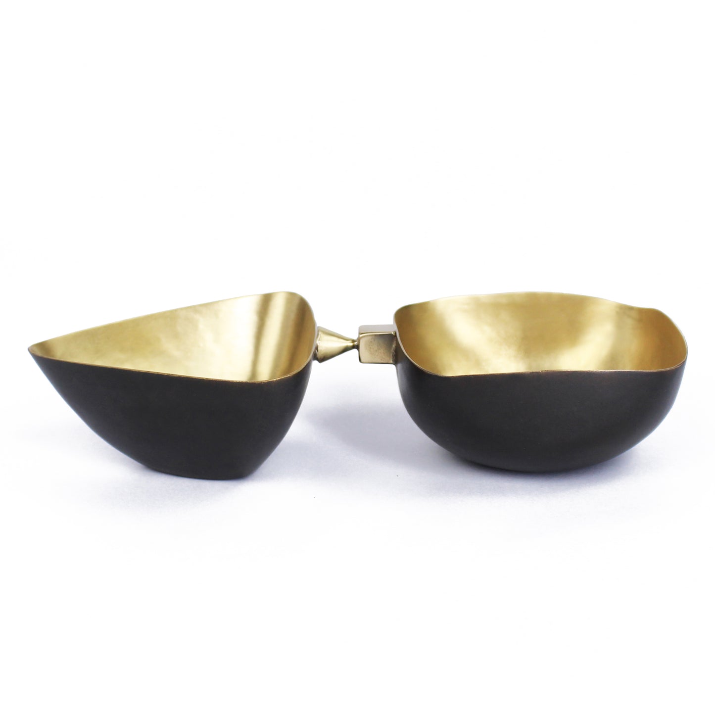 Square & Triangle Twin Bowl - Bobble Head